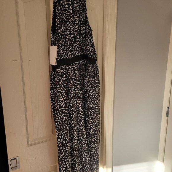 Just Fab Halter Chiffon dress in black leopard 1x (fits like XL), NWT - Picture 6 of 6